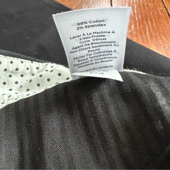 Talbots Perfect Short 4P - Picture 4 of 5